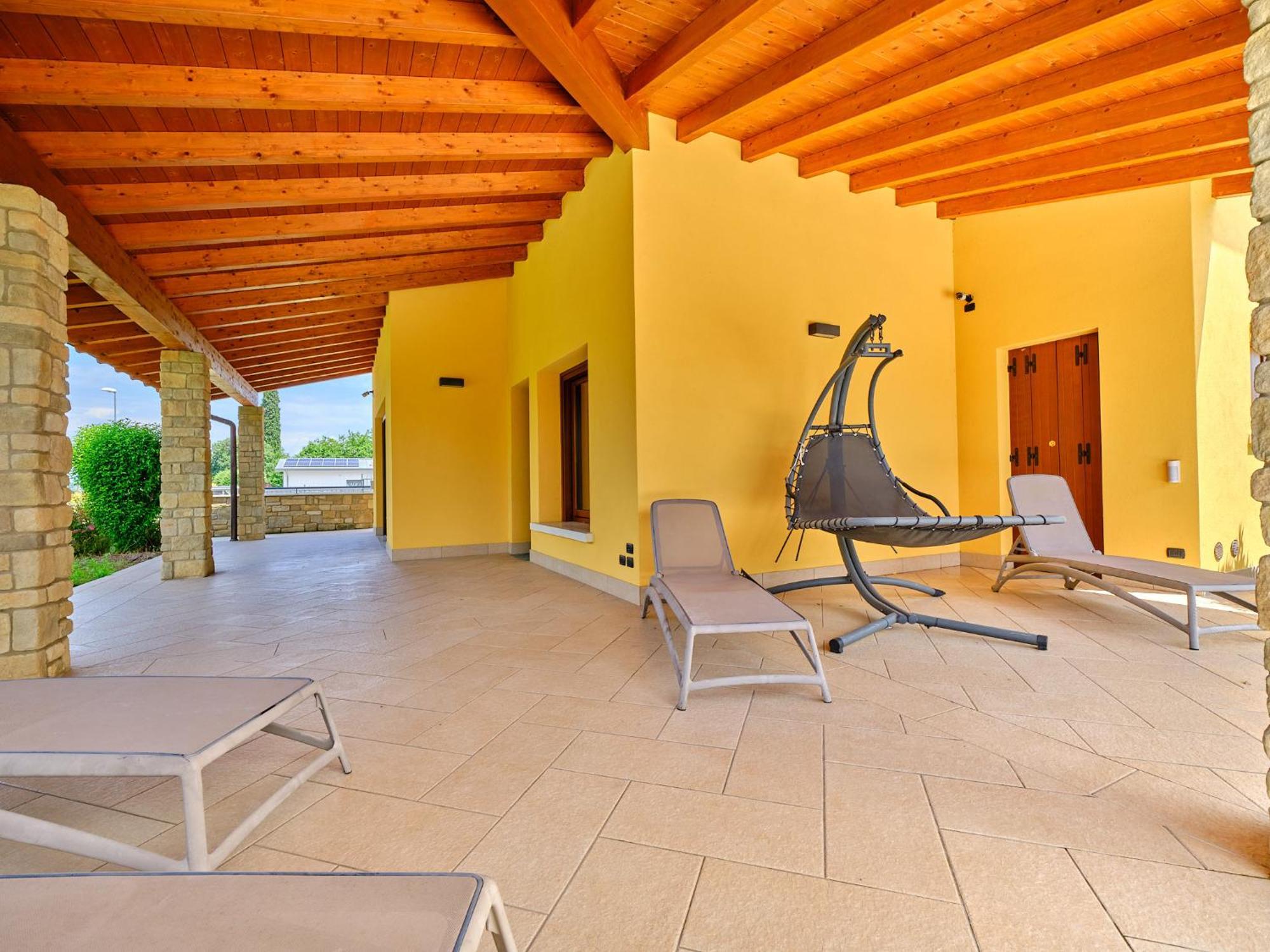 Villasgarda - Villa Leone Salionze Exteriér fotografie