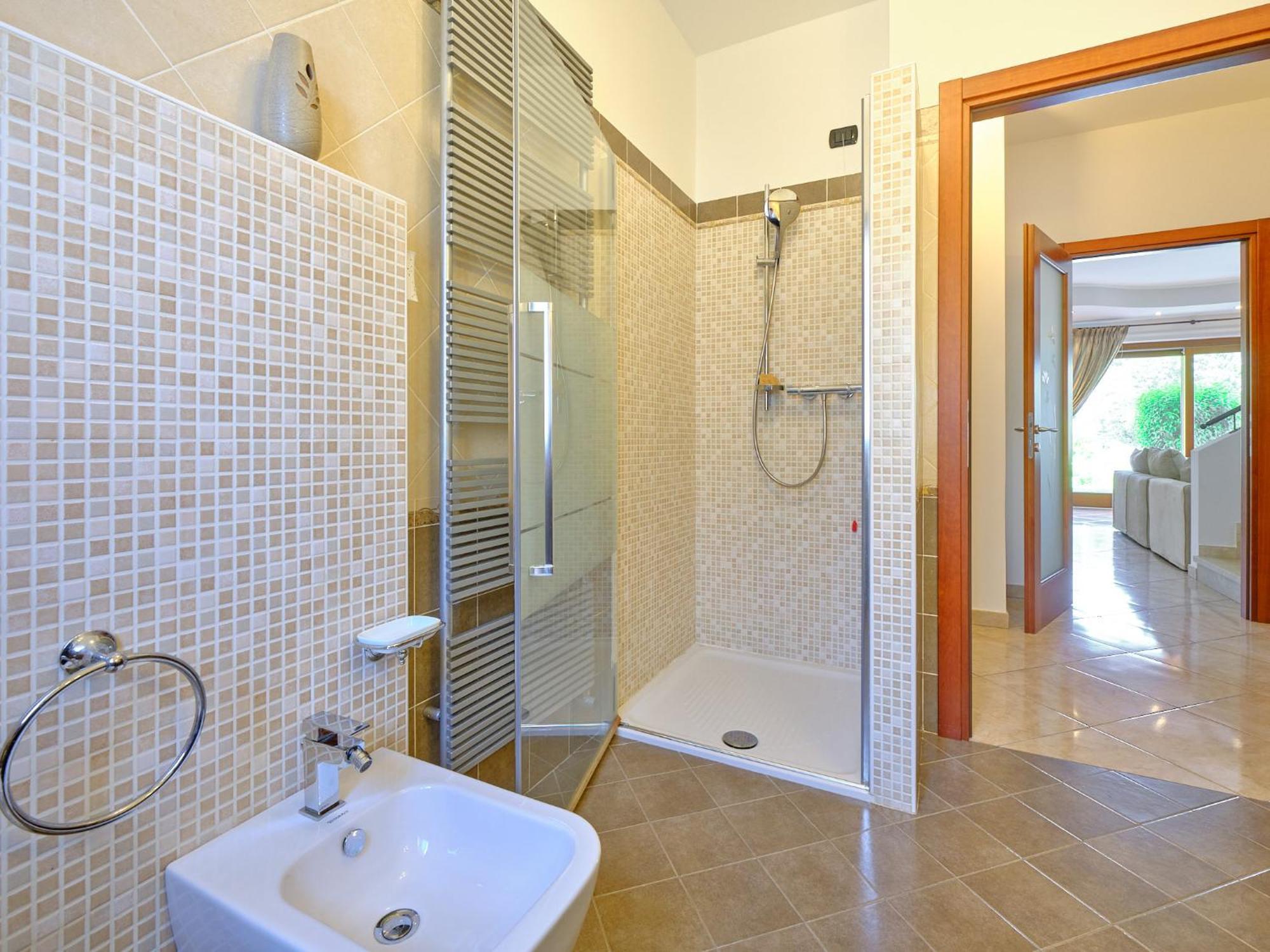 Villasgarda - Villa Leone Salionze Exteriér fotografie
