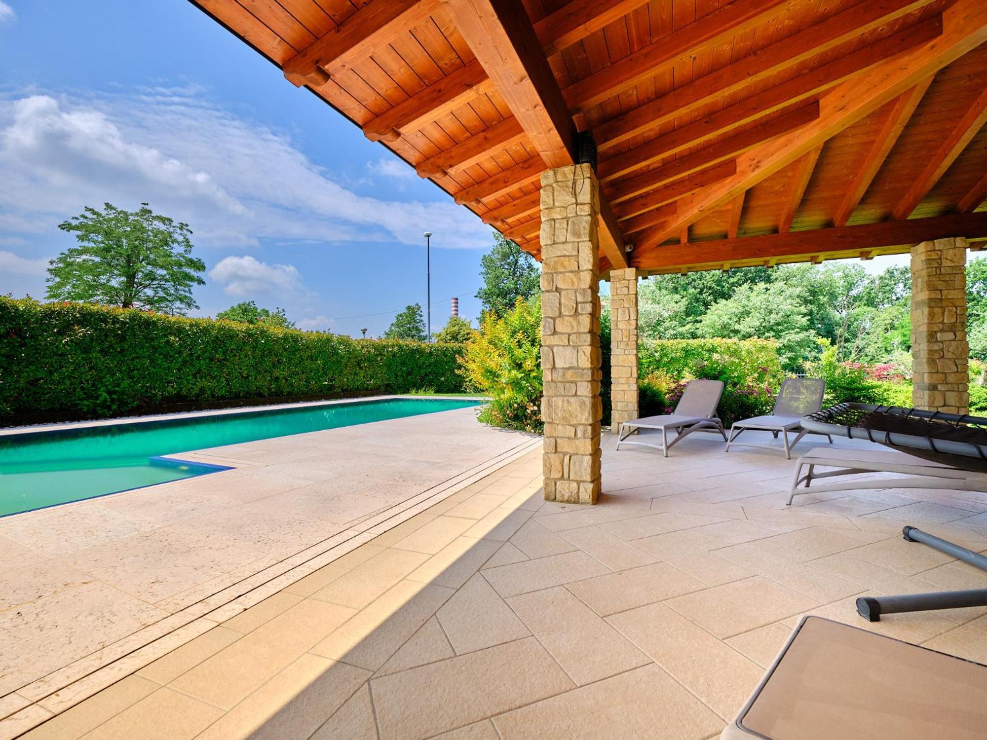 Villasgarda - Villa Leone Salionze Exteriér fotografie